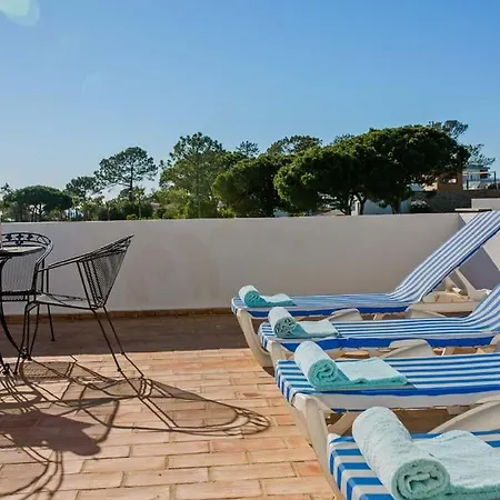 Sleeps 6 Pool Air Con T480136 *